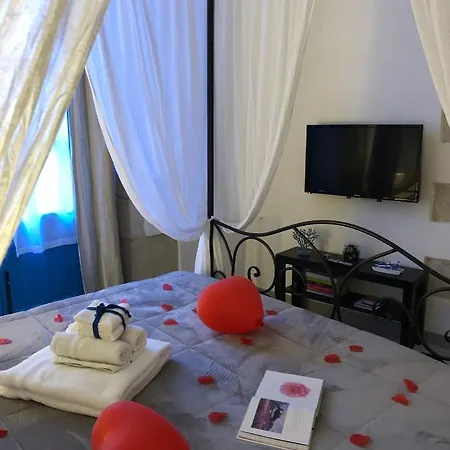לינה וארוחת בוקר La Gemma Di Ortigia 4*